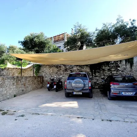 Casa Bianca Blue Gaios