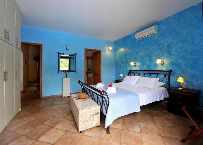 Casa Bianca Blue
