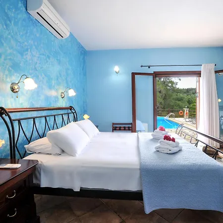 Casa Bianca Blue 가이오스